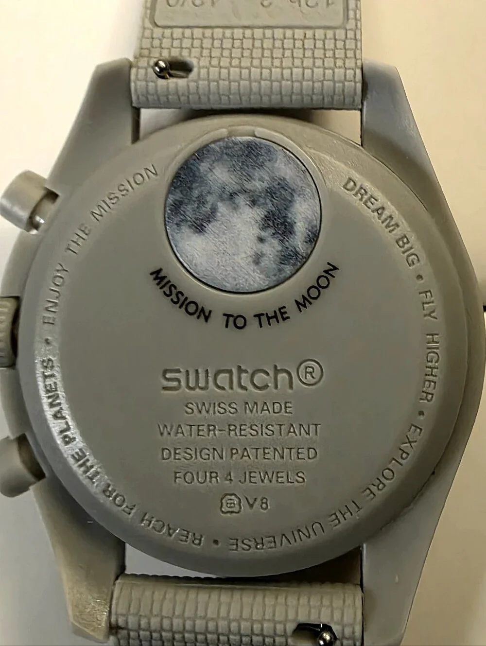 Bioceramic MoonSwatch 1965 (Reference: SO33M106)
